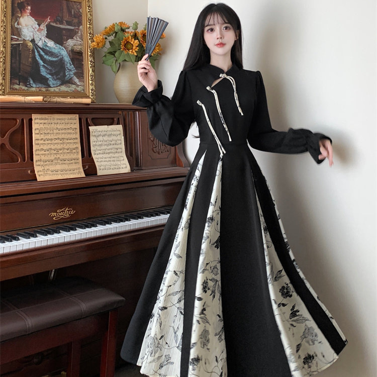 Retro Dress With A Designer-inspired Patchwork Design