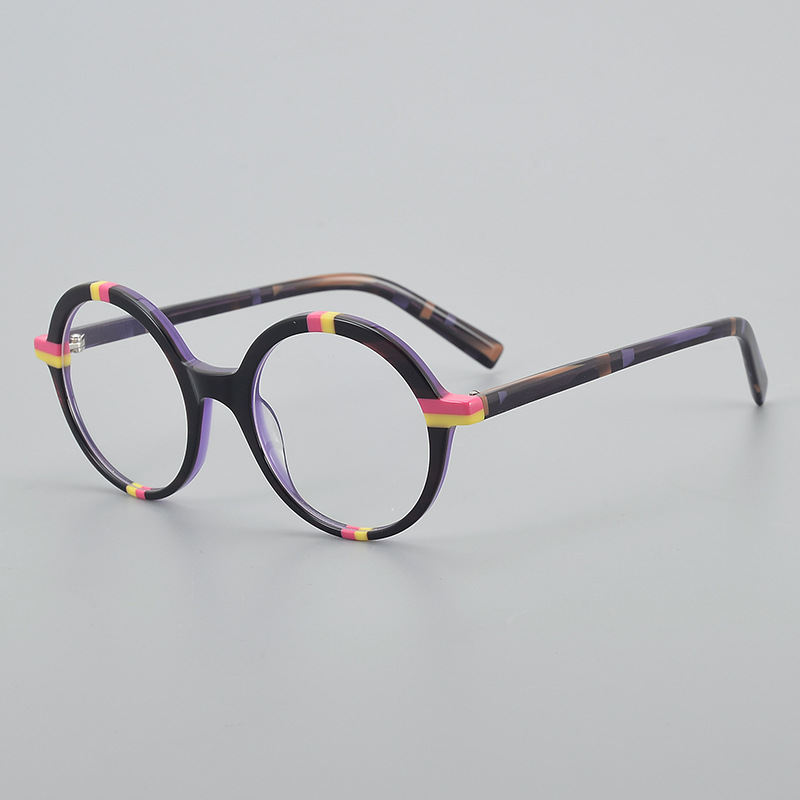 Feminine Oval-shaped Natural Frame Glasses - Image 4