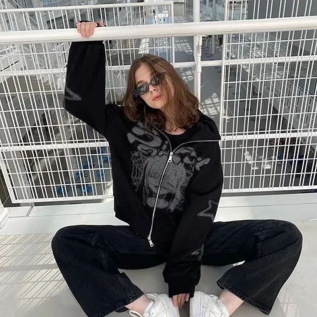 Round Neck Pullover Top Female Loose Sweater Black - Shop at LoveMi