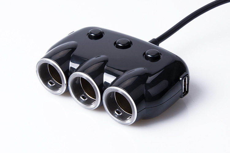 Title 2, One-to-three Cigarette Lighter Car Charger