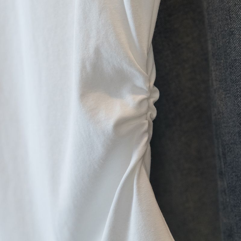 Simple Lace-spliced Round-neck Short Sleeves Simple Lace-spliced Round-neck Short Sleeves