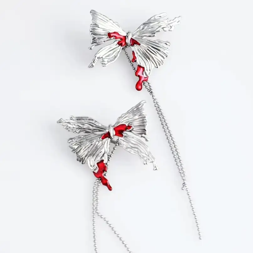 Alloy Pleated Bloody Butterfly Earrings