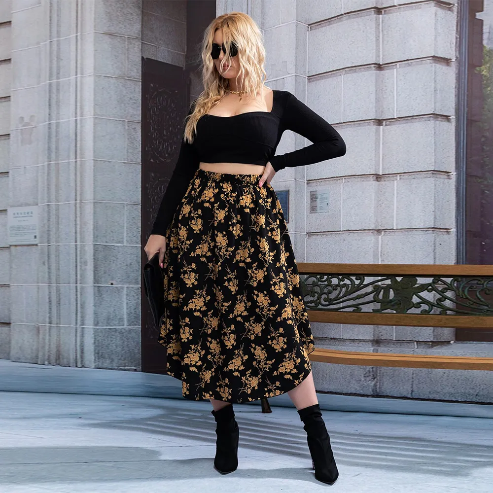 Commuter Style High-waisted Draped Floral Print Skirt - Black