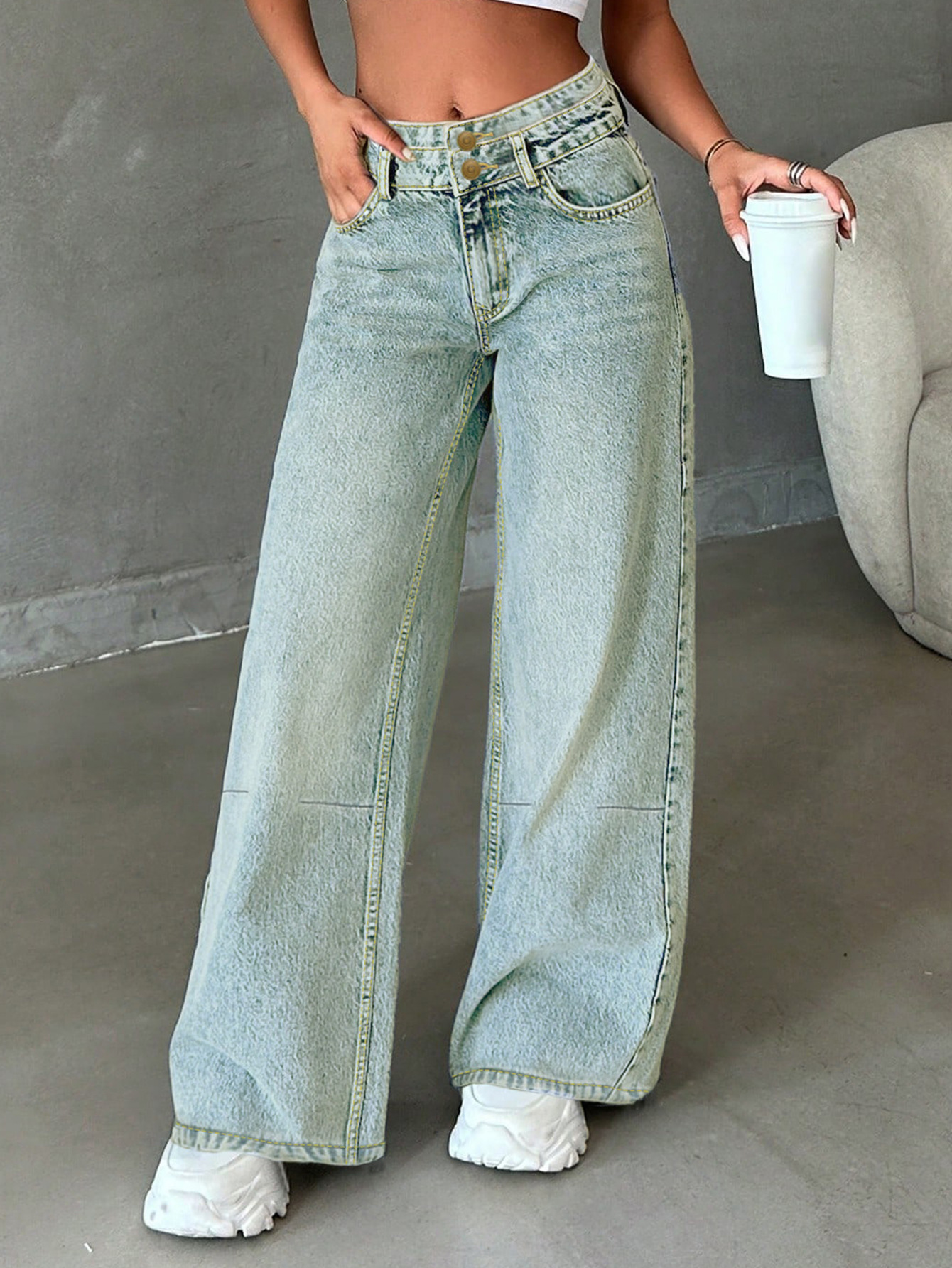 https://cf.cjdropshipping.com/quick/product/29765cb8-b7e8-4ef4-98c4-bc7ca35d4f2a.jpg
