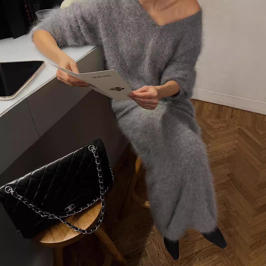 Women's Fashionable Knitted New Skirt Sweater Suit