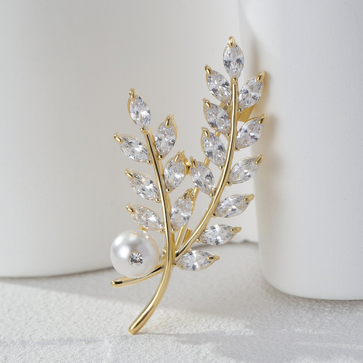 High-grade Leaf Pearl Brooch For Women — foto 8