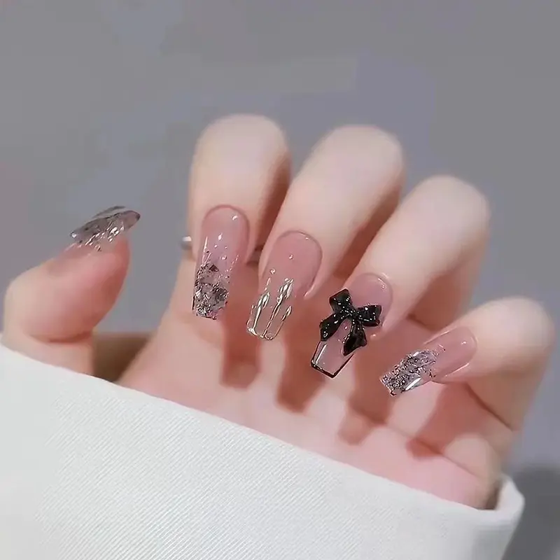 Nail Beauty New Hand-painted Fake Tip Tulip