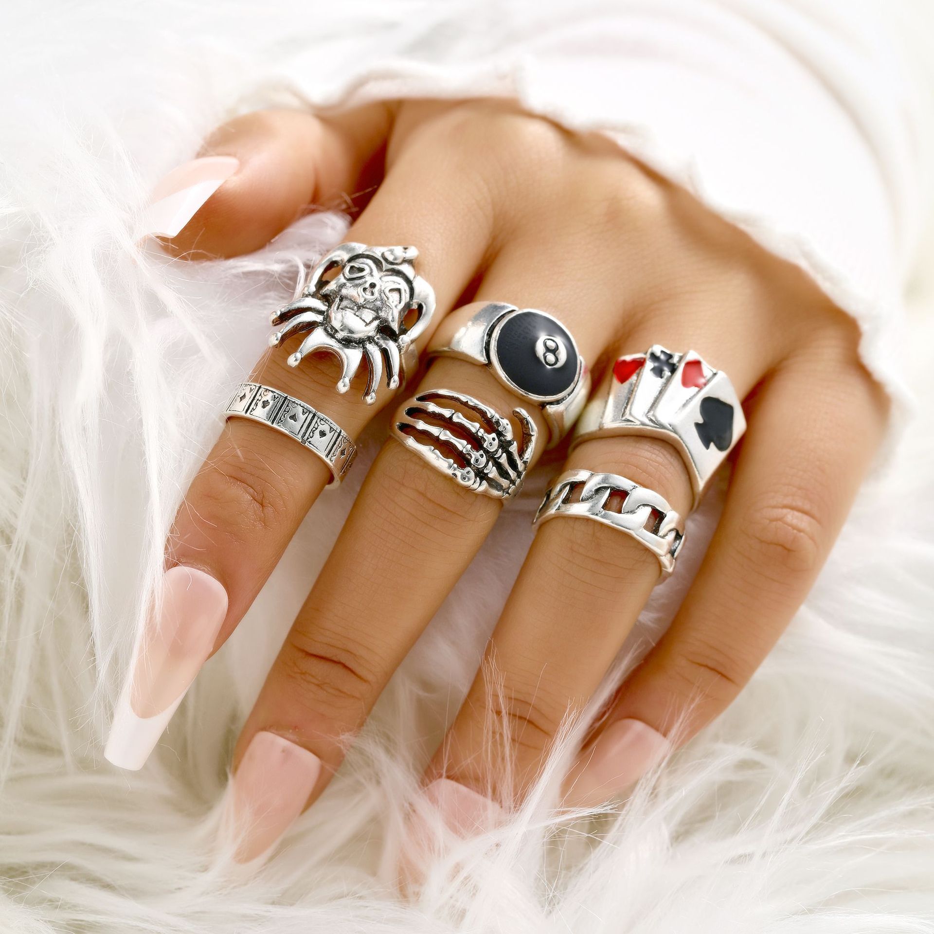 Retro Old Skull Ghost Claw Poker Clown Digital Ring Suit
