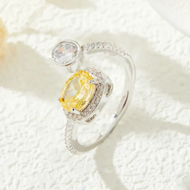 Oval Ice Flower Cut Fashion Women's Open Ring R17457K600 - Shop at LoveMi
