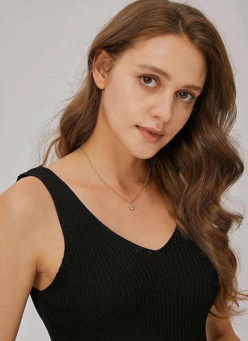 European And American INS Special Interest Light Luxury Design Sense Minimalist All-match Geometric Single Zircon Necklace