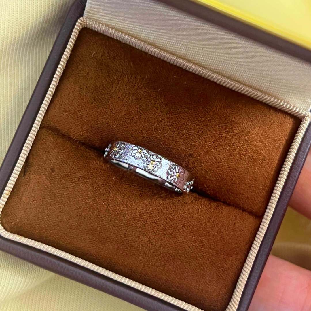Fashionable Brushed Ring For Women