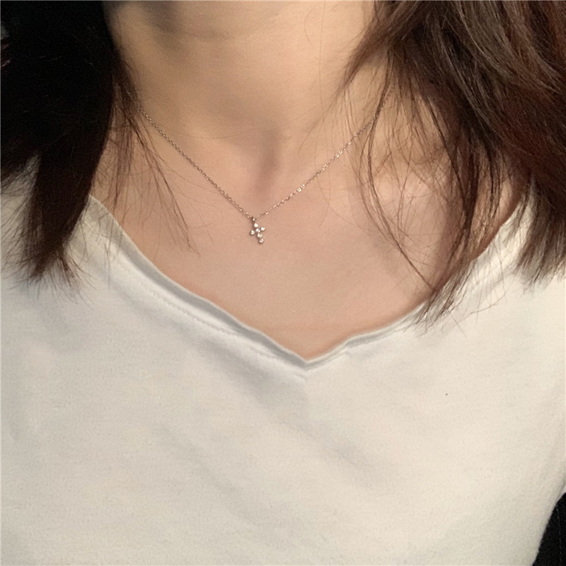 Exquisite Super Mini Cross Diamond Invisible Necklace
