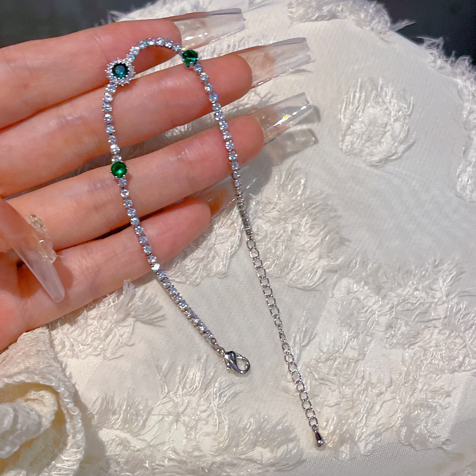 Bright And Noble Princess Style New Micro Inlaid Zircon Bracelet Ladies
