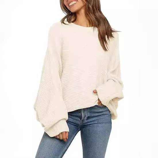 Round Neck Solid Color Loose Sweater Top Leisure Pullover - White
