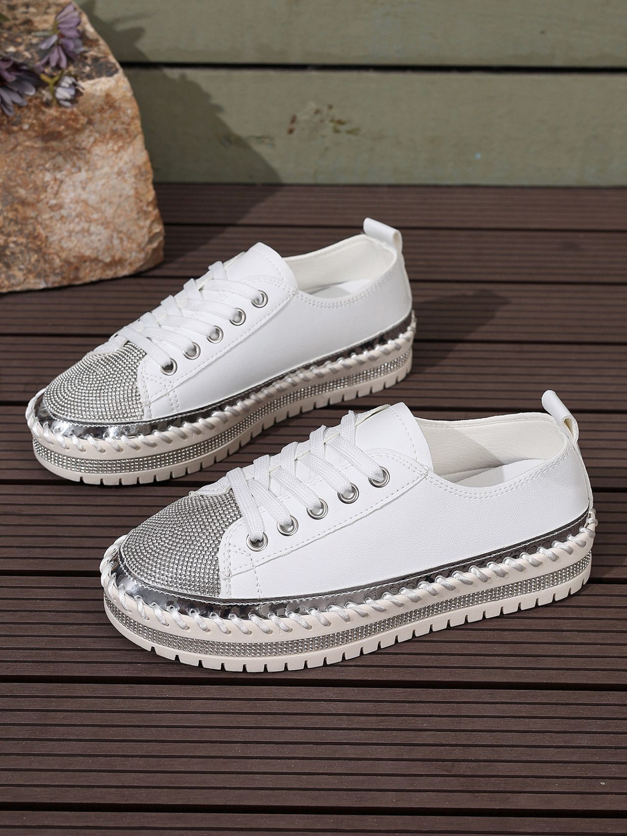 Women’s Plus Size White Sneakers