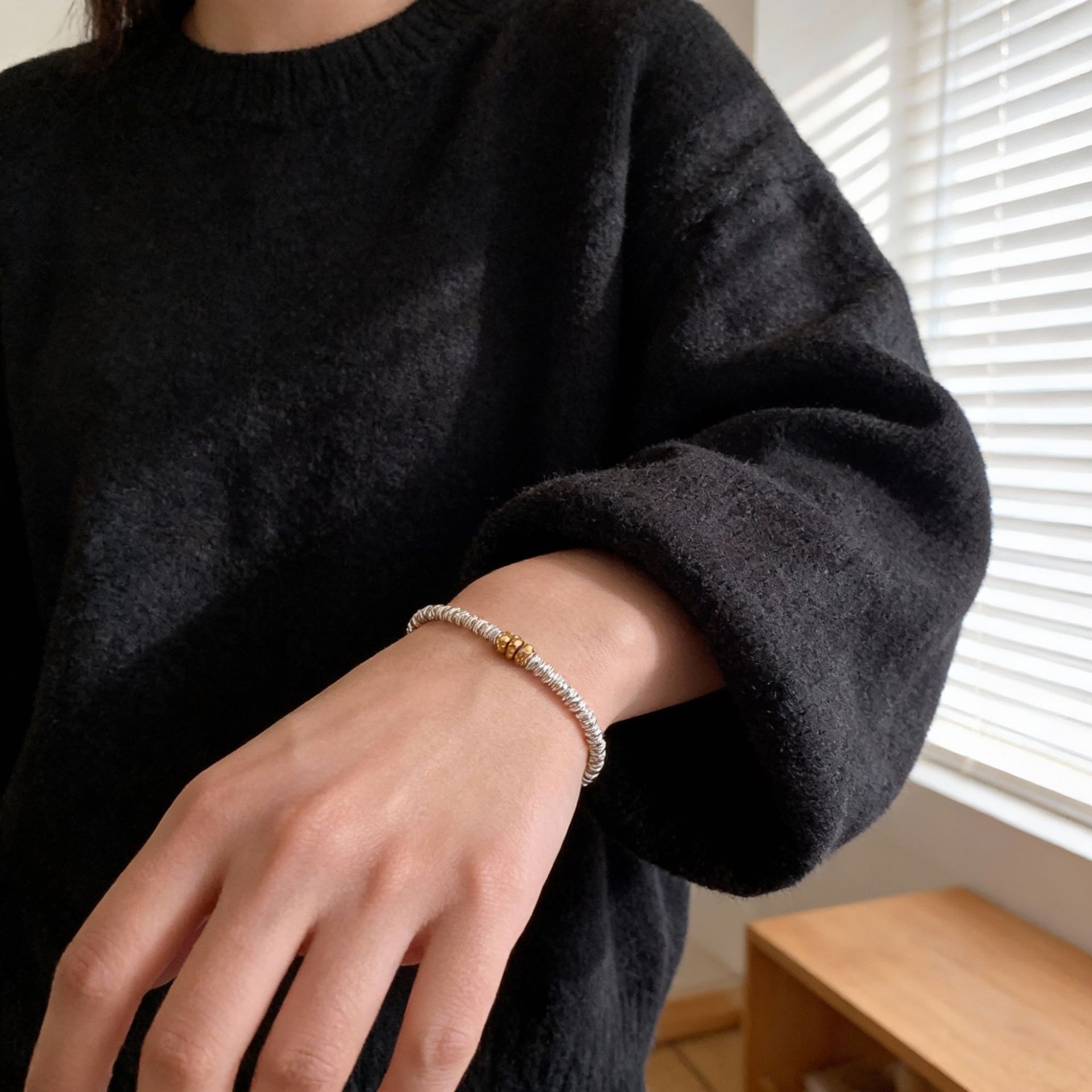 Womens Minimalist Triangular Cheese-style Bracelet