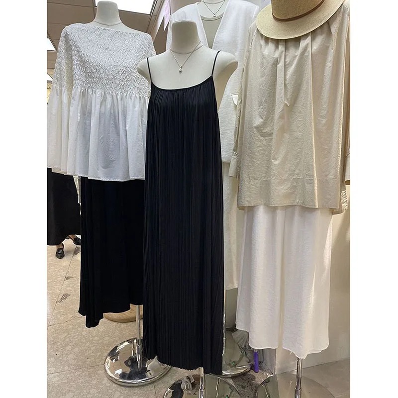 Women's Pleated Drooping Straight Sling Dress