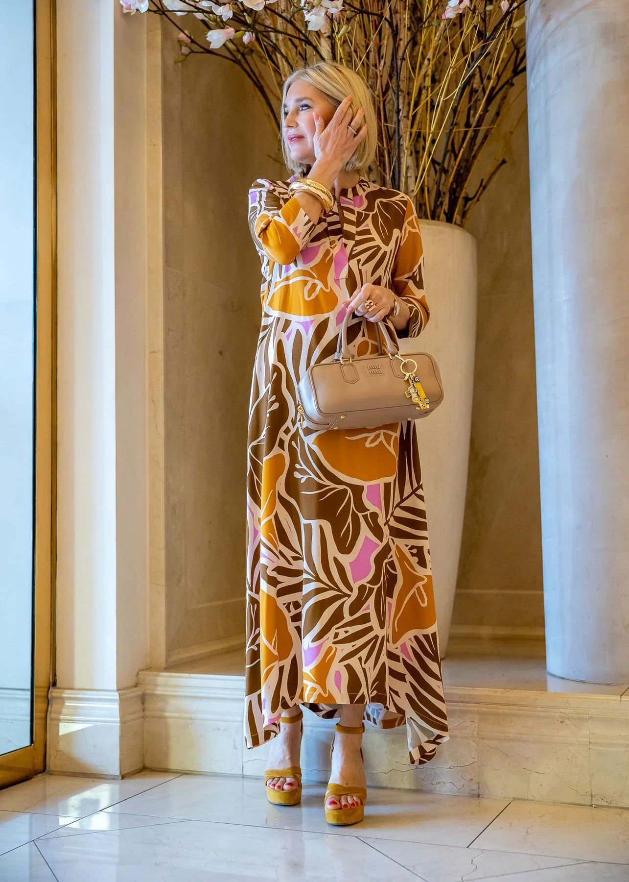 Buy Women's Clothing Online | Buy Trending Dresses for Women