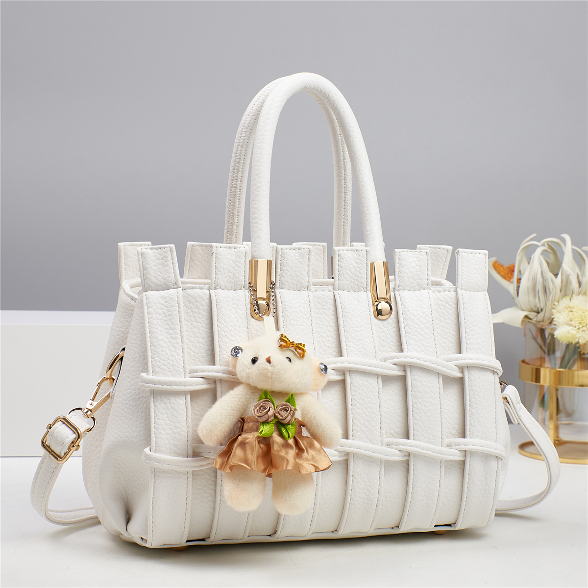 https://cf.cjdropshipping.com/quick/product/2ad20ff2-9905-4db0-8959-09fe788807c3.jpg