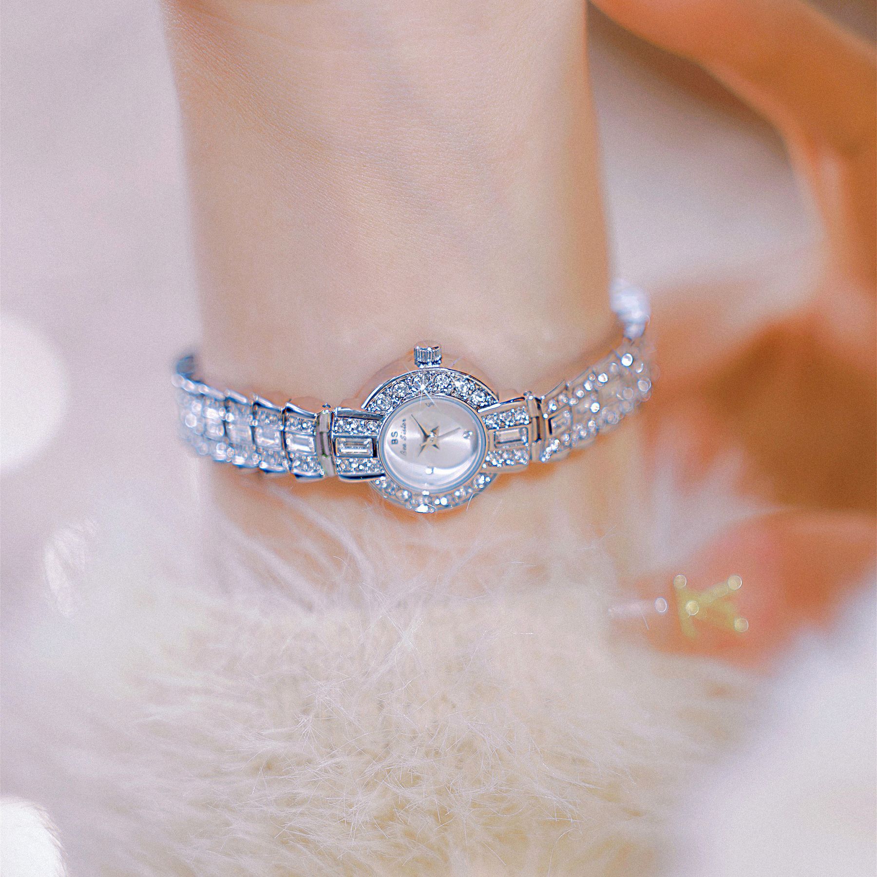https://cf.cjdropshipping.com/quick/product/2ae21558-d977-4d55-b0cd-67cd5f6fea77.jpg