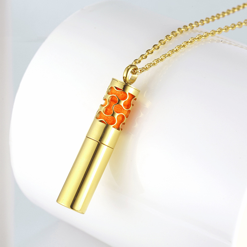 Title 6, Diffusion Aromatherapy Oil Necklace