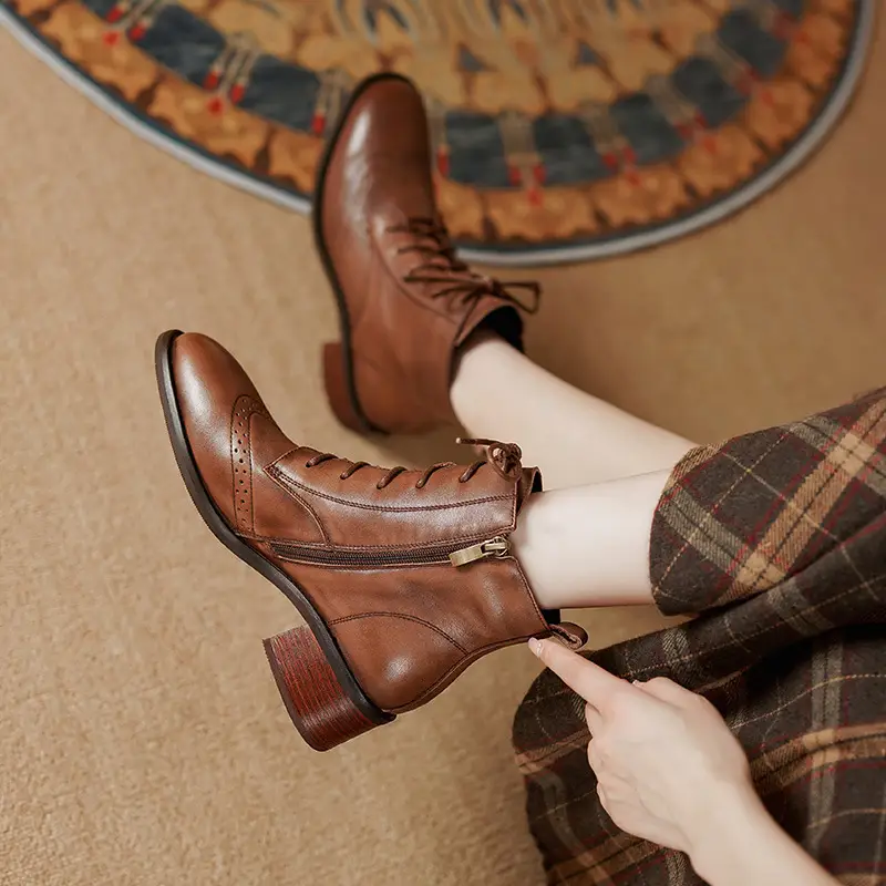 Retro-style Leather Ankle Boots With Side Zippers And Lace-up Design