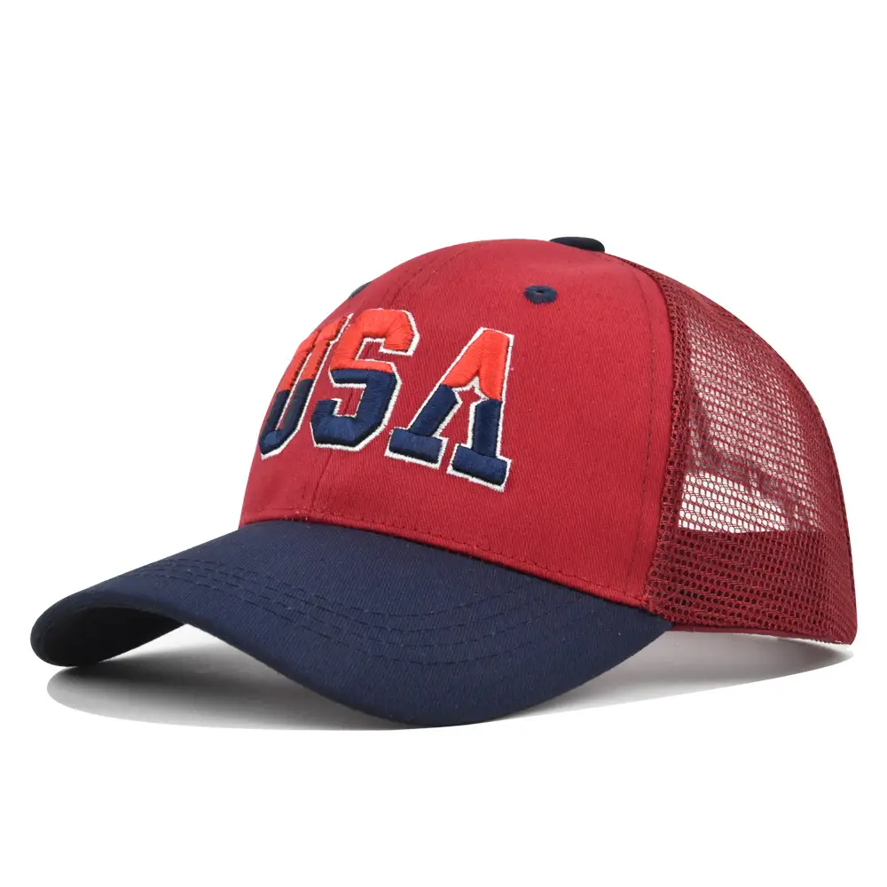 Three-dimensional Embroidered Baseball Cap With Personalized Lettering