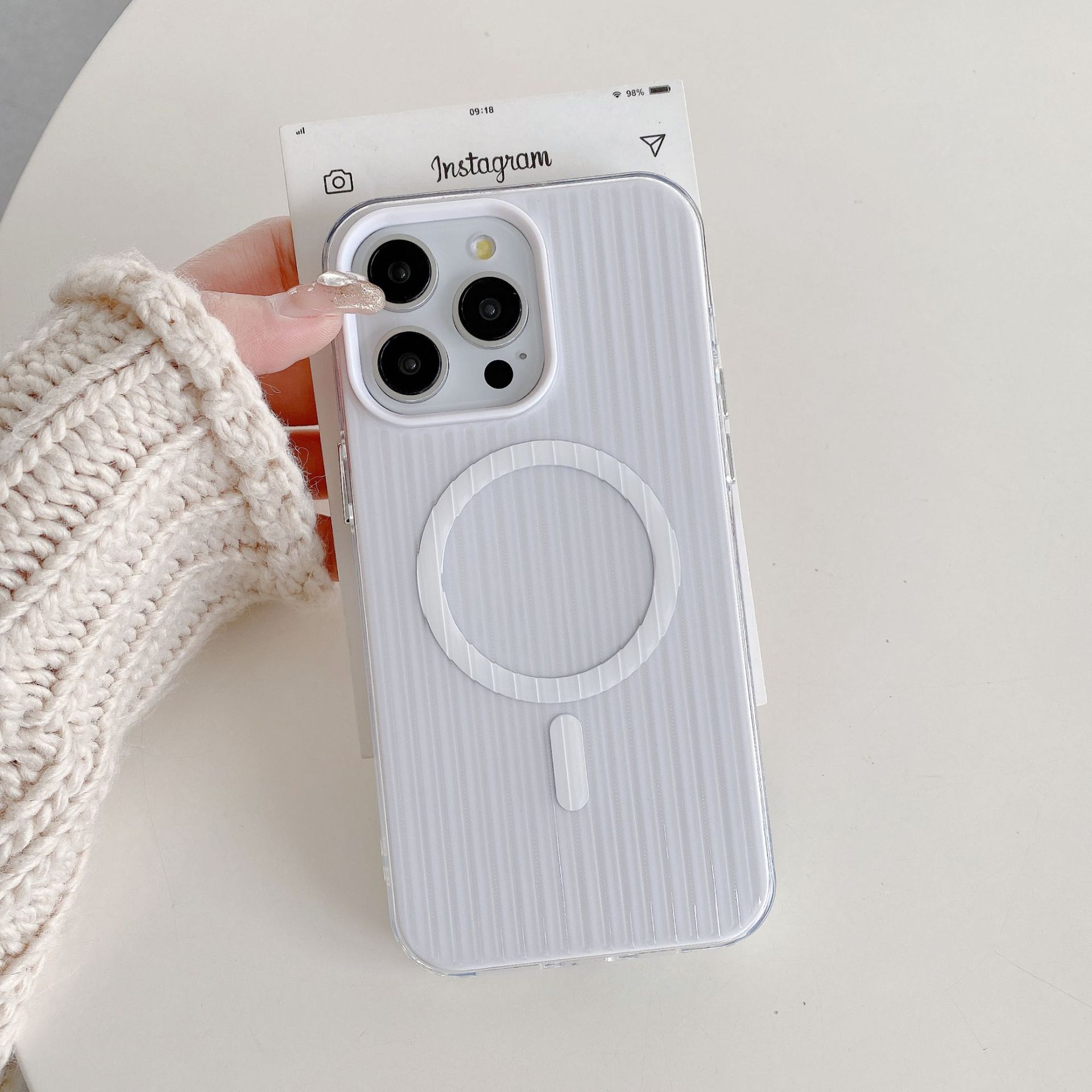 Magnetic Stripe Minimalist Solid Color Phone Case - Image 5