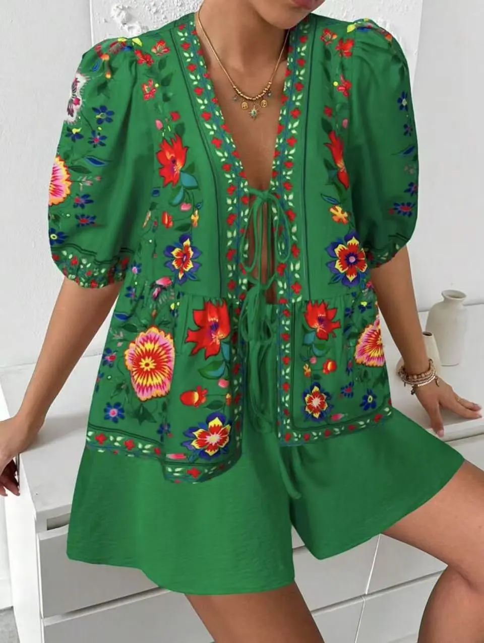Women's Floral-print Cardigan With Tie-front Short-sleeve Top And Shorts Set - Green