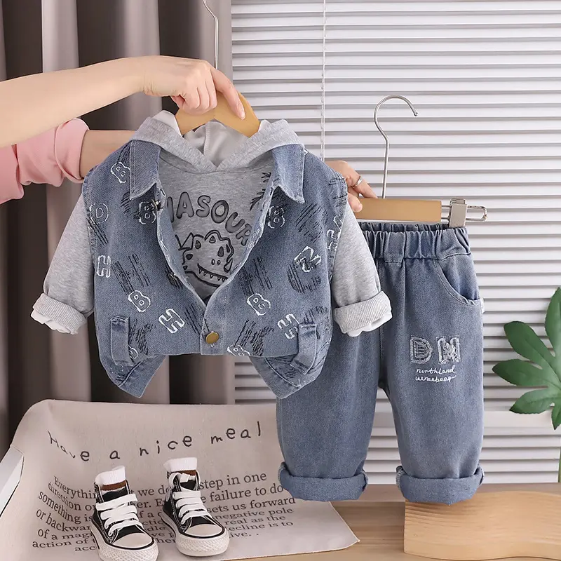 Boys Hooded Long-Sleeve Sweatshirt Three-Piece Set