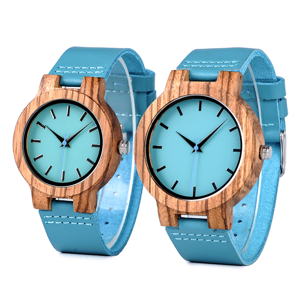 Simple Wooden Watch As A Birthday Gift For Students 4