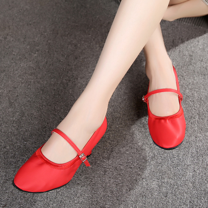 https://cf.cjdropshipping.com/quick/product/2bdd328c-5057-45af-bfea-92b05ab232dd.jpg