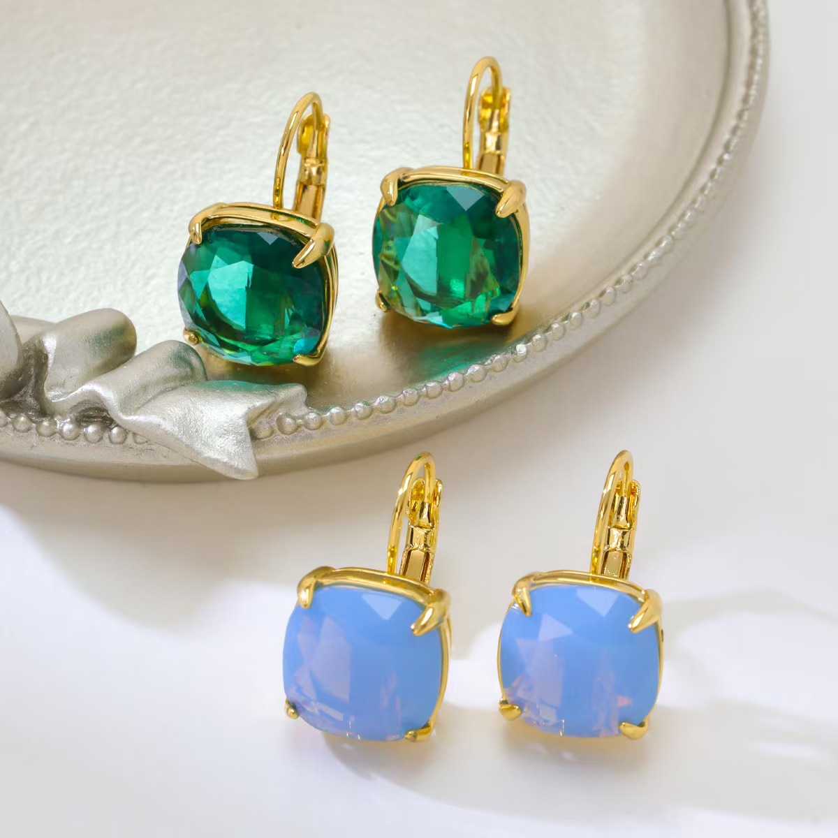 https://cf.cjdropshipping.com/quick/product/2be59f85-a4c0-4190-9448-ab53aa8ab4a1.jpg