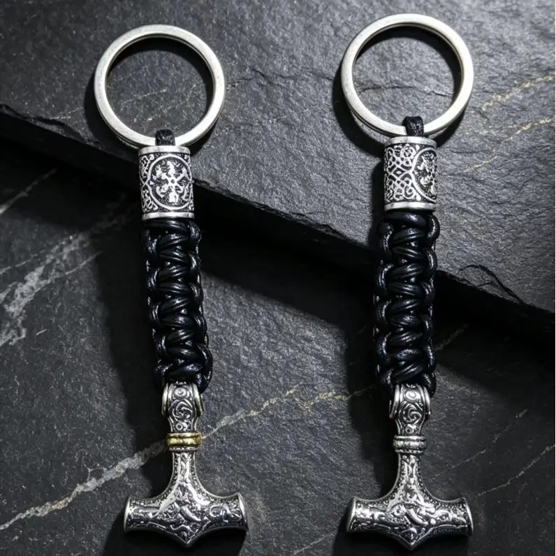 New Retro Pendant Keychain Hand-woven