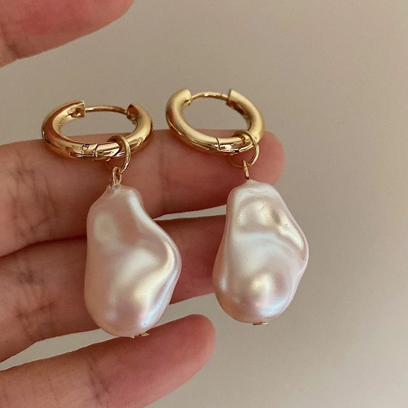 French-style Vintage Teardrop Earrings For Women