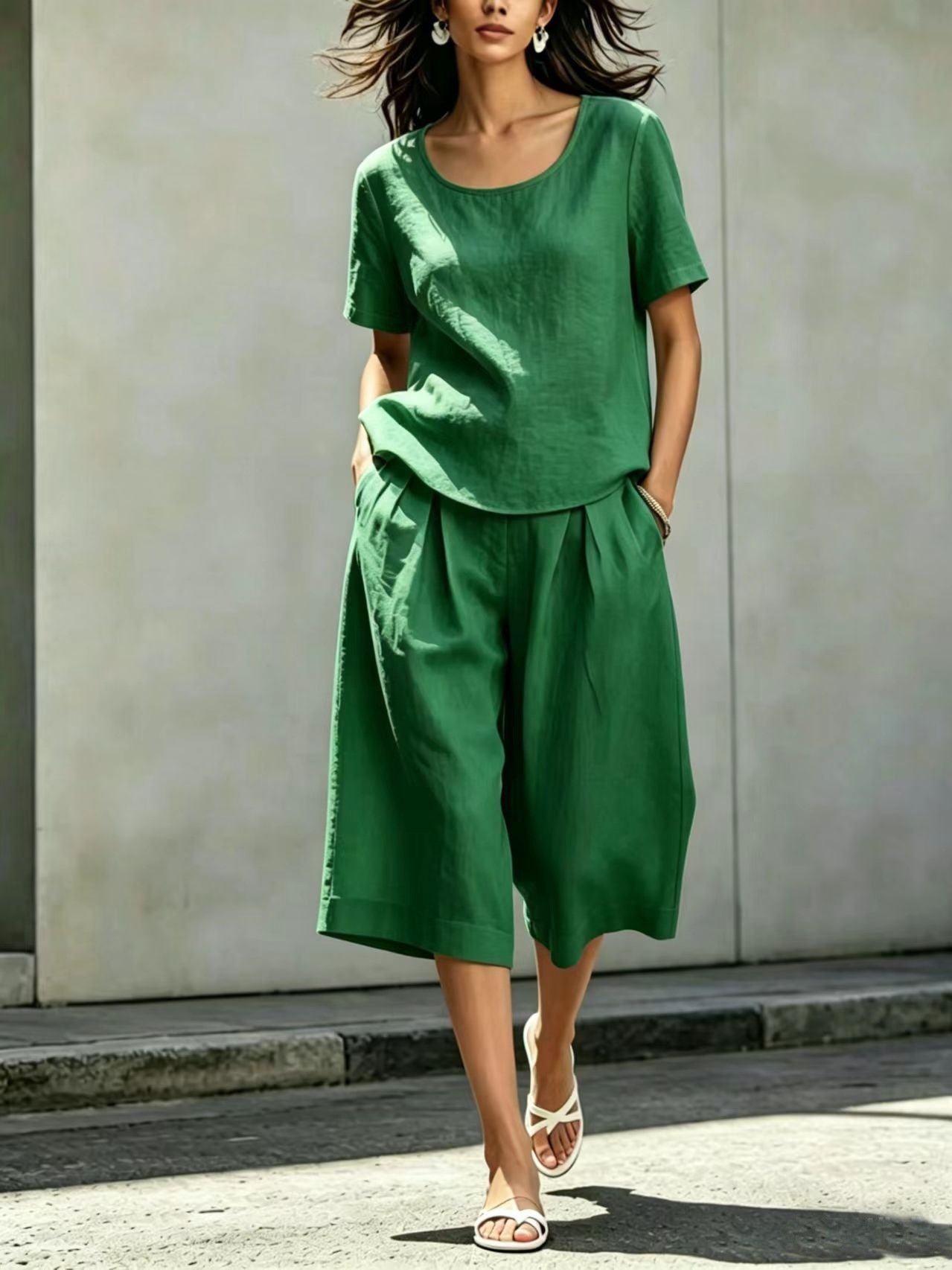 Women's Linen Casual Shorts Set – Green colorway front view