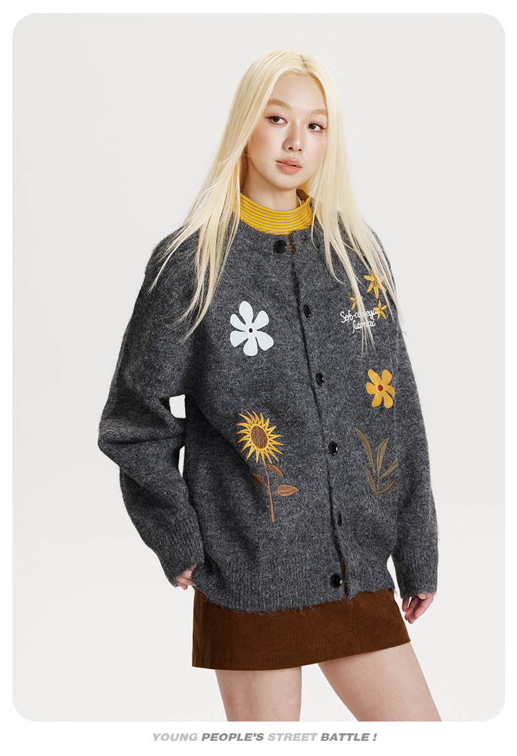 Women’s Retro Floral Embroidered Cardigan Sweater