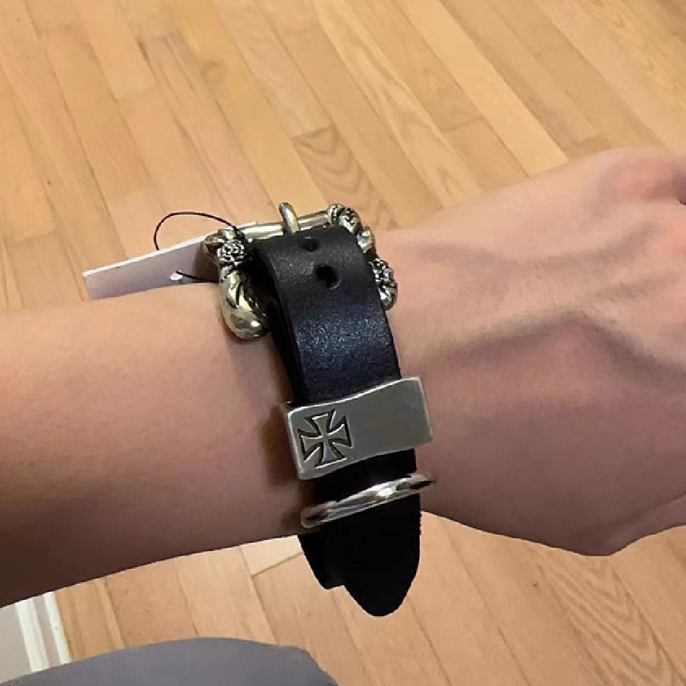 Fashion Personality Rivets Punk Rock Bracelet
