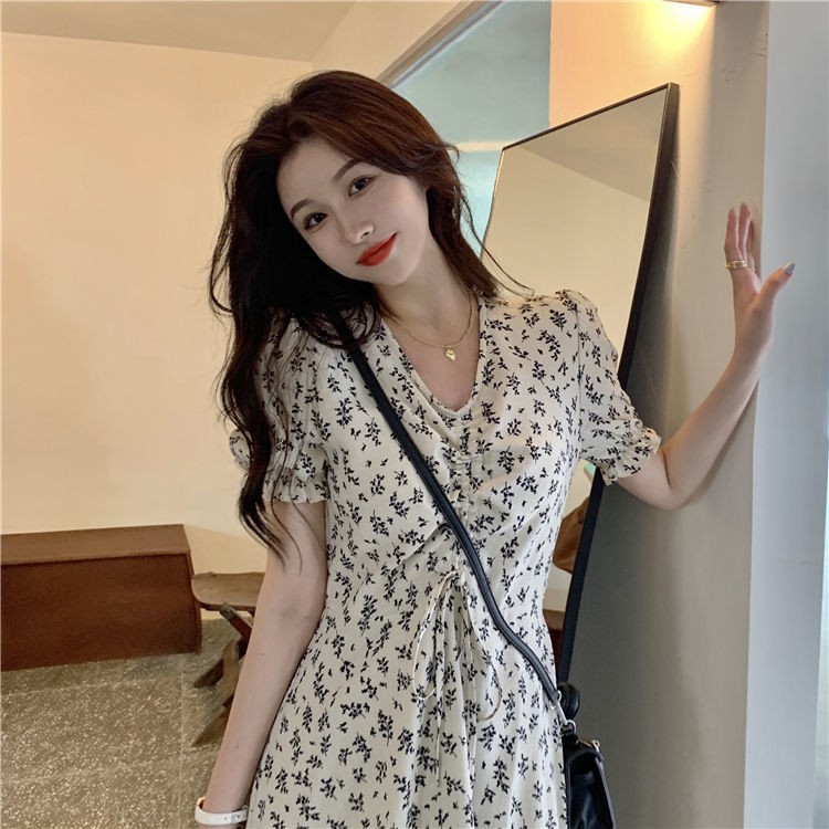 A-line Dress Thats Below-the-knee And Slimming