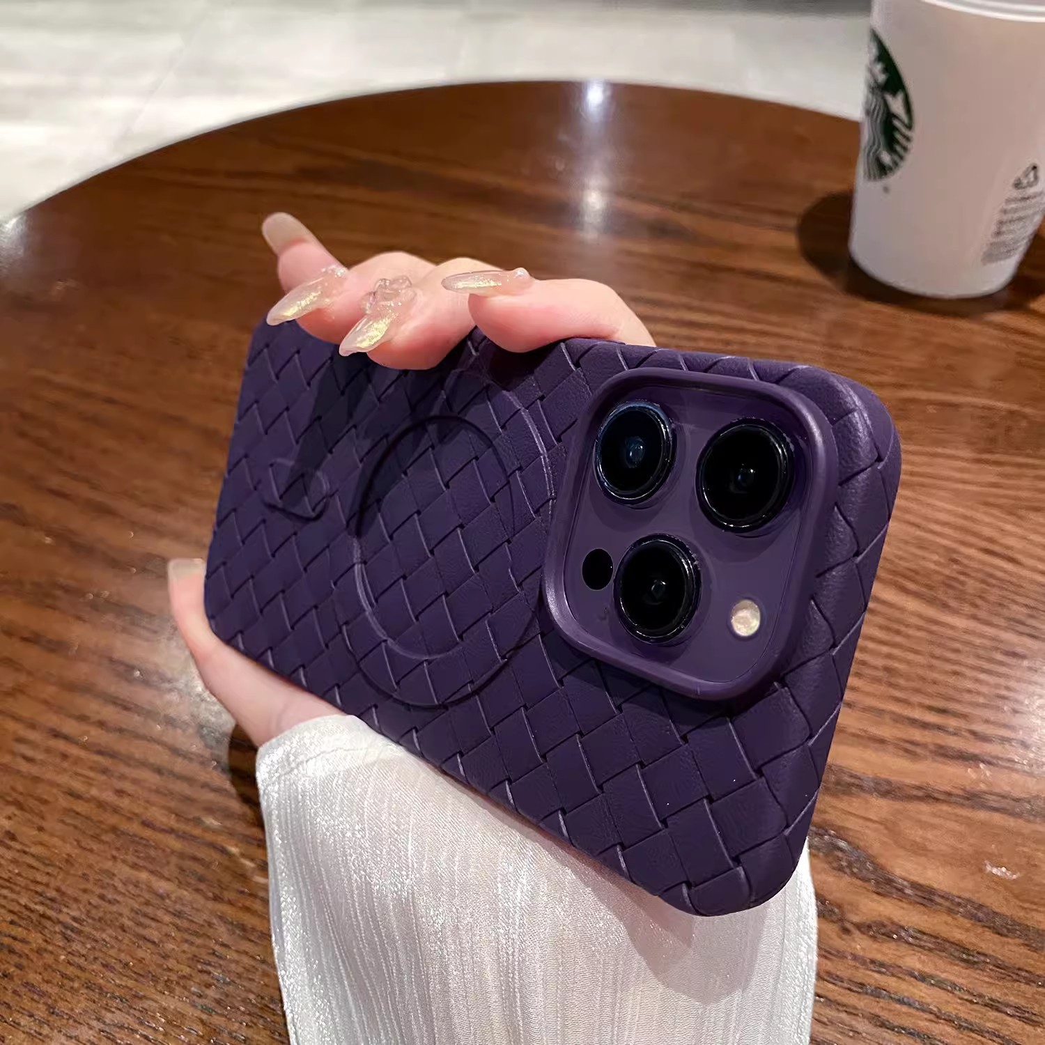 Knitted-pattern Heat-dissipating Magnetic Phone Case Protector 6