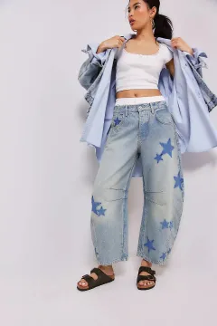 Casual Loose Mid Waist Cylindrical Women's Jeans - Fivepointed Star - View 1