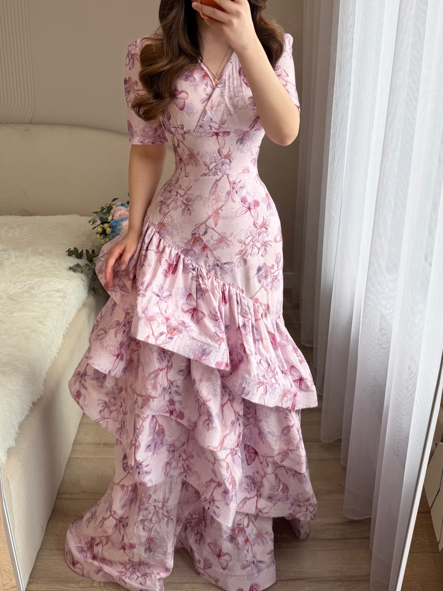V-neck Floral Ruffled Slim-fit Long Mermaid Dress 2c76432b F41e 43f6 9655 Eb8f205f6b20