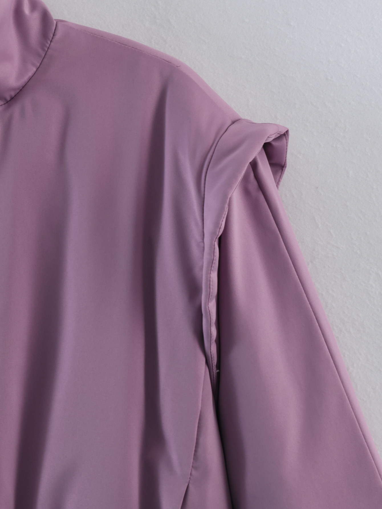 2c77b40a b2ae 4e9f b8ed 3dfa660571ad