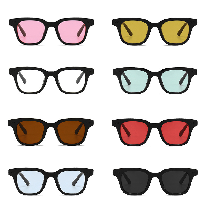 Korean Style Small Frame Square Sunglasses - Image 13