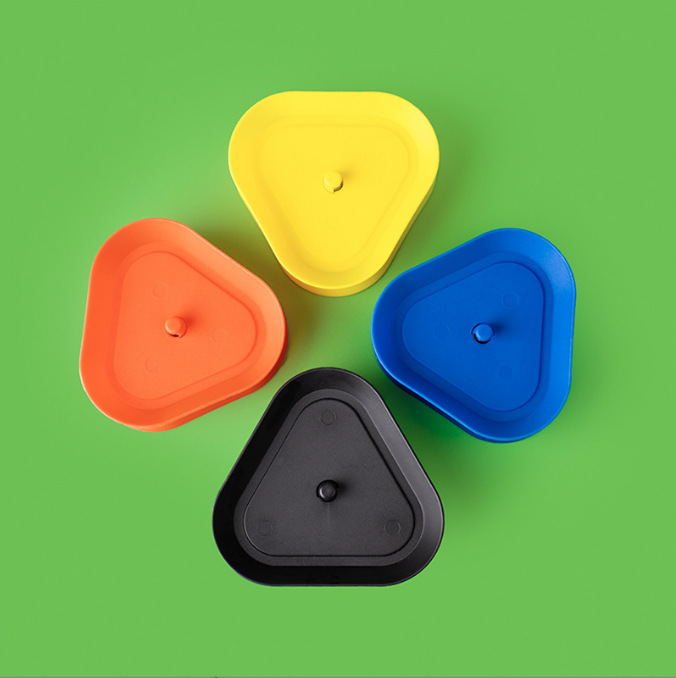 Four-color Triangular Poker Card Holder