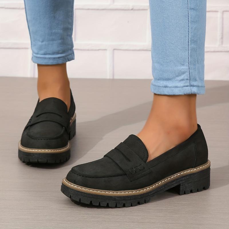Thick-Sole Solid Color Loafers
