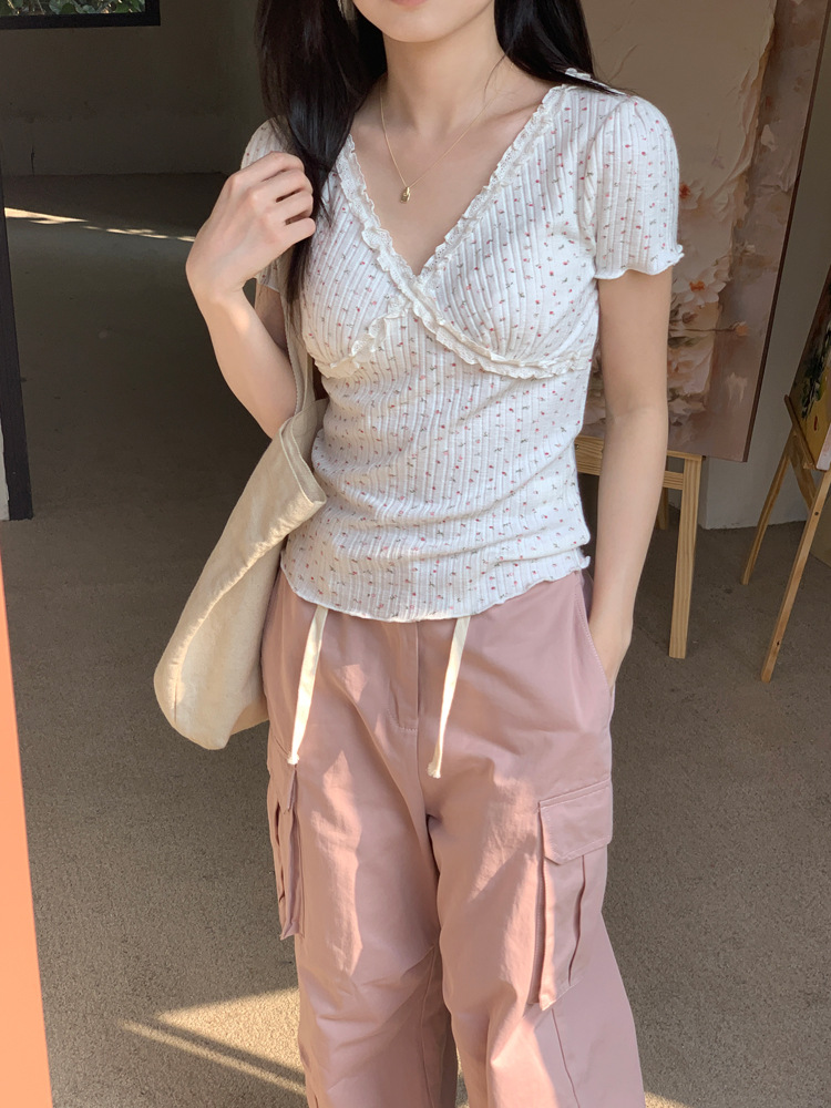 Women's Lace V-neck Short-sleeved T-shirt Slim-fit Crop-top