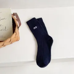 Japanese Autumn Winter Retro Embroidered Mid-calf Ins Socks - Black - View 1