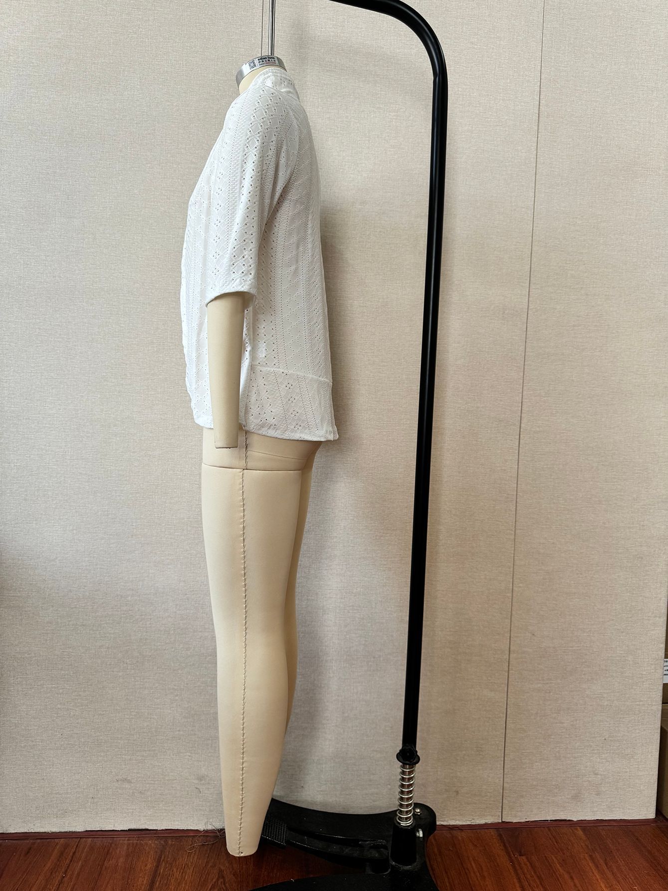 Women's eyelet jacket – front and back view comparison showing full blazer silhouette