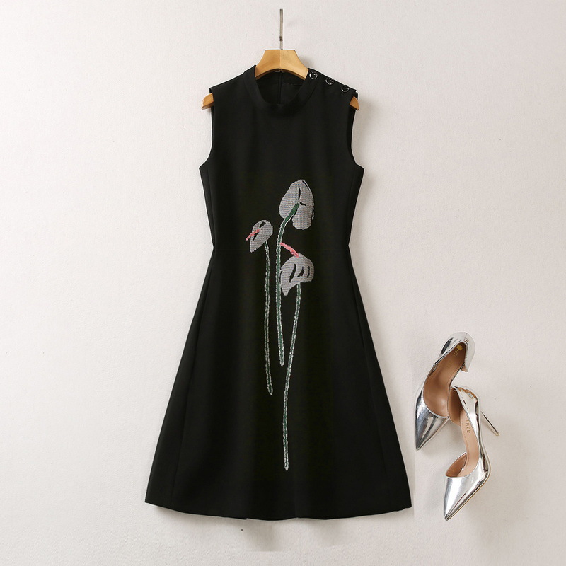 Embroidered Stand-Collar Vest Dress, picture 3 of 5